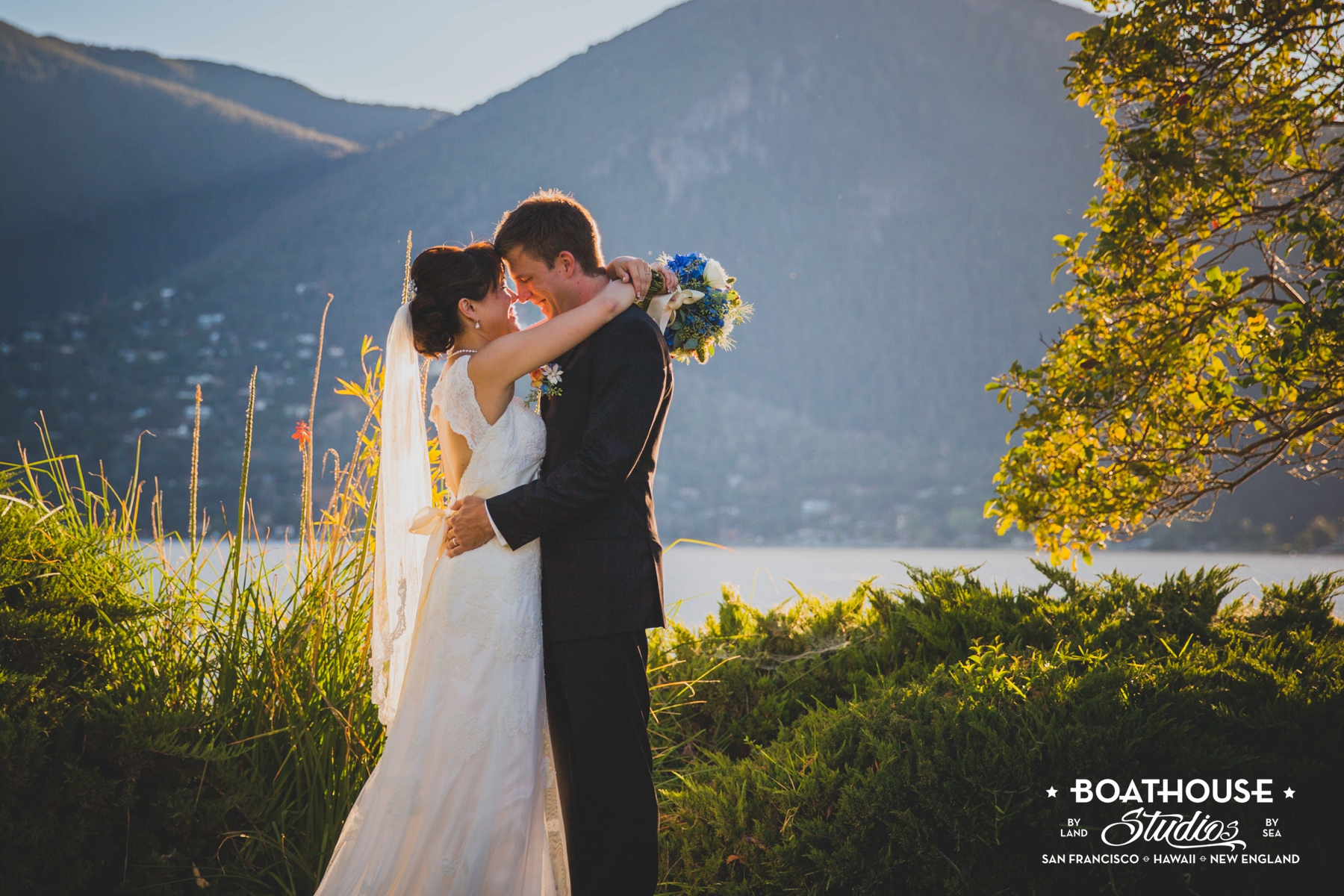 An amazing backdrop for this California lake wedding.